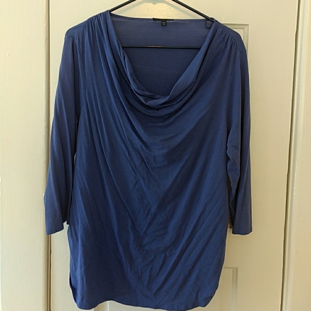Periwinkle 3/4 sleeve cowl neck shirt